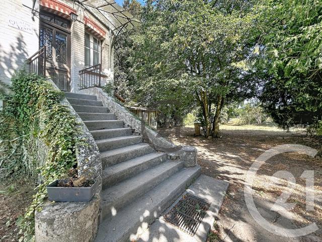 Maison vente à Fontainebleau, Bois-le-roi