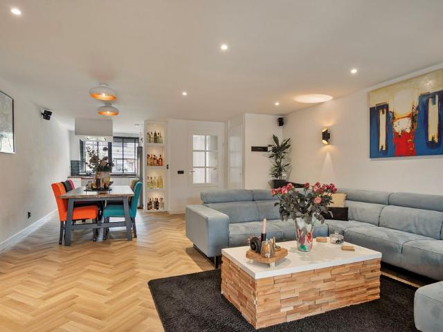Woning te huur in Carnisselande, Barendrecht