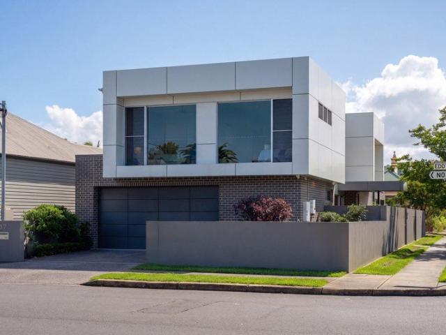 House for sale in Newcastle, Newcastle-Maitland