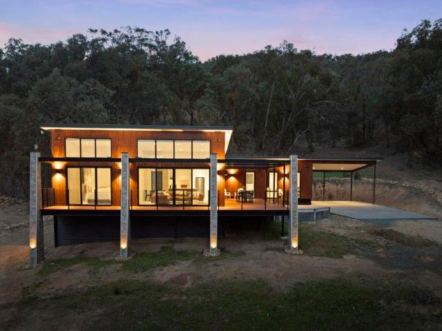 House for sale in Bonnie Doon, Victoria