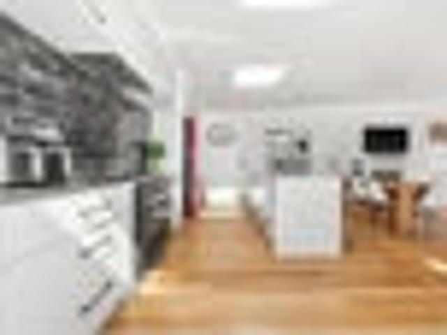 House for sale in Raumati South, Paraparaumu