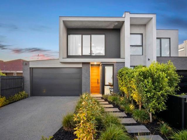 Townhouse for sale in Camerons Creek, Victoria