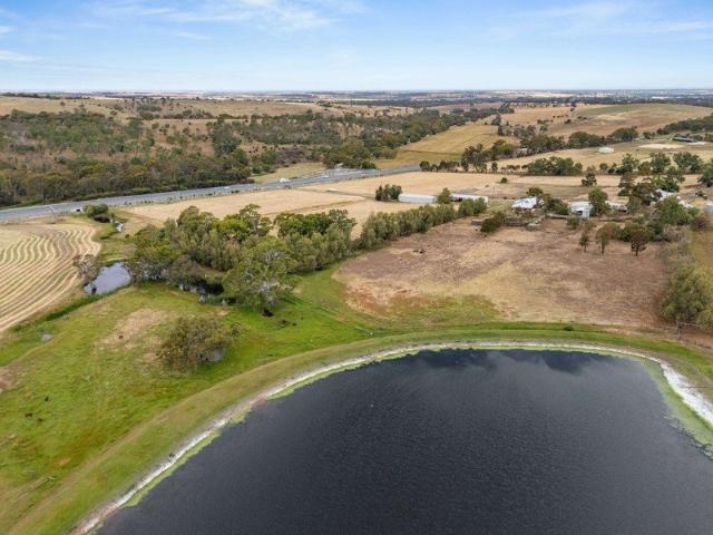 Cottage for sale in Gemmells, South Australia