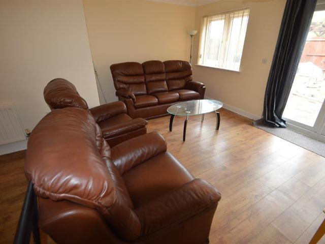 Apartment for rent in Old Trafford, Trafford Park