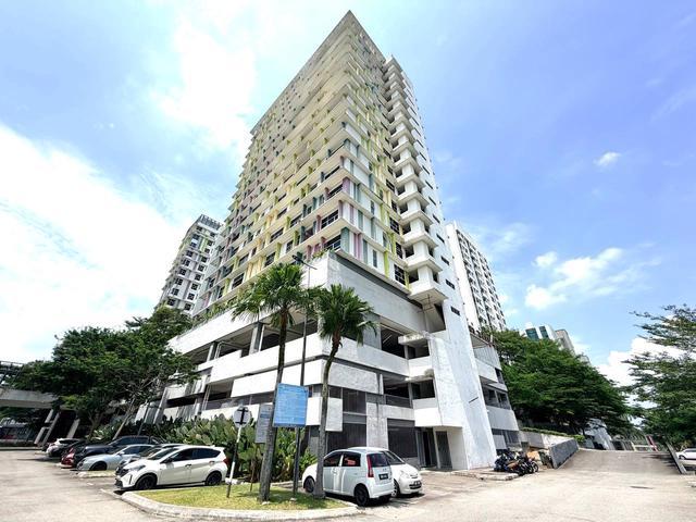 Serviced Residence for sale in Tanjong Sepat, Selangor