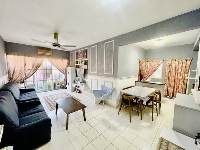 Apartment for sale in Petaling, Damansara Damai