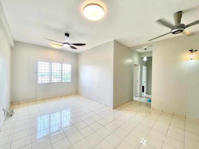 Apartment for sale in Petaling, Alam Impian