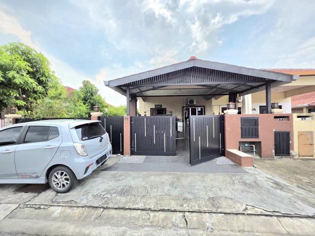 Residential House for sale in Petaling, Alam Impian