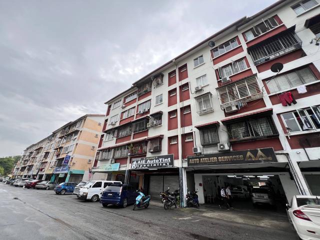Apartment for sale in Kajang, Langat