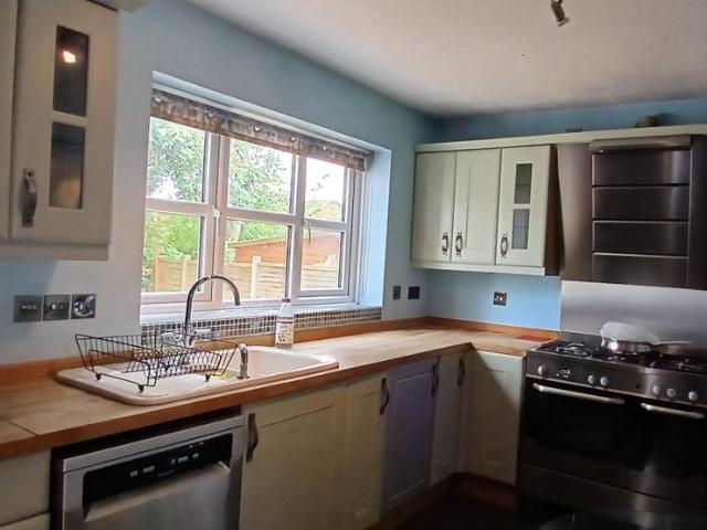 House for rent in Grange Park, Swindon