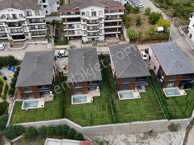 Gölcük, Kocaeli içerisinde satılık Villa