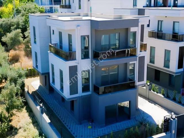 Nilüfer, Bursa içerisinde satılık Villa
