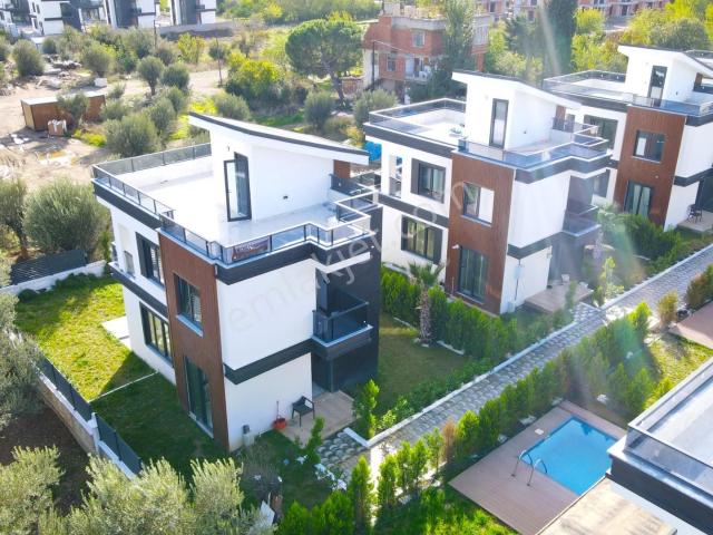 Edremit, Balikesir içerisinde satılık Villa