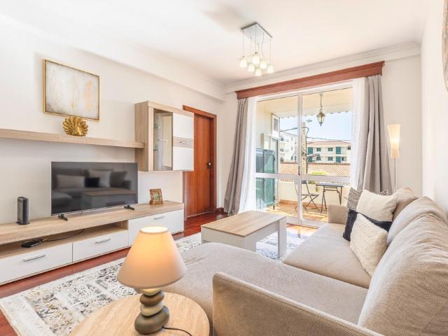 Apartamento alugar em Vargem, Santa Cruz