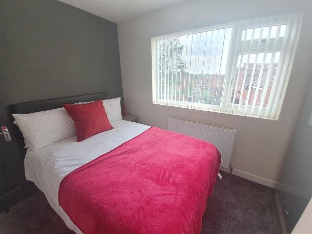 Room for rent in West Midlands