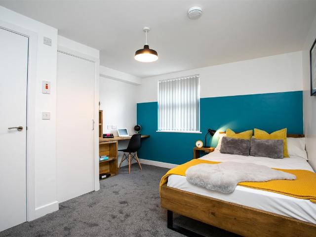 Room for rent in West Midlands