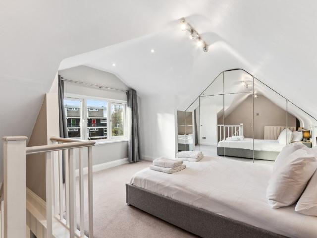 House for rent in Battersea, Greater London