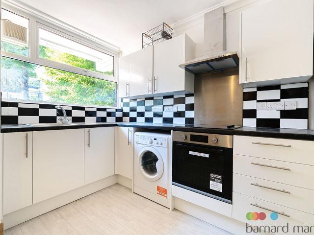Apartment for rent in Battersea, Greater London