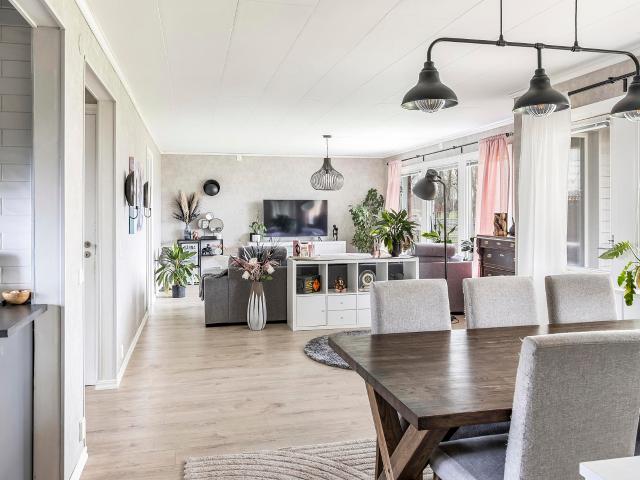 Villa till salu i Köping, Västmanland