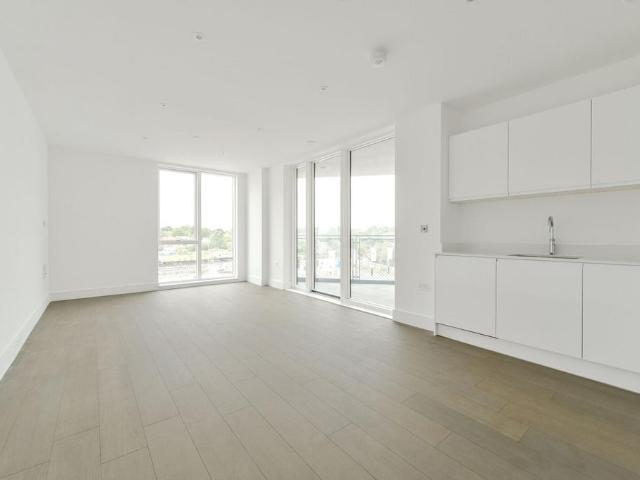 Apartment for rent in London Borough of Ealing, Greater London