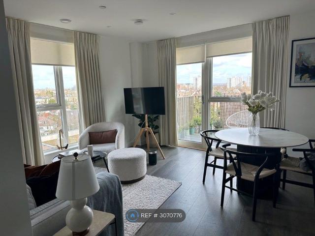 Apartment for rent in London Borough of Ealing, Greater London