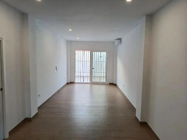 Apartamento en alquiler en Bollullos De La Mitación, Andalucía