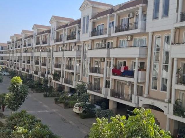 Flat for rent in Zirakpur, Punjab