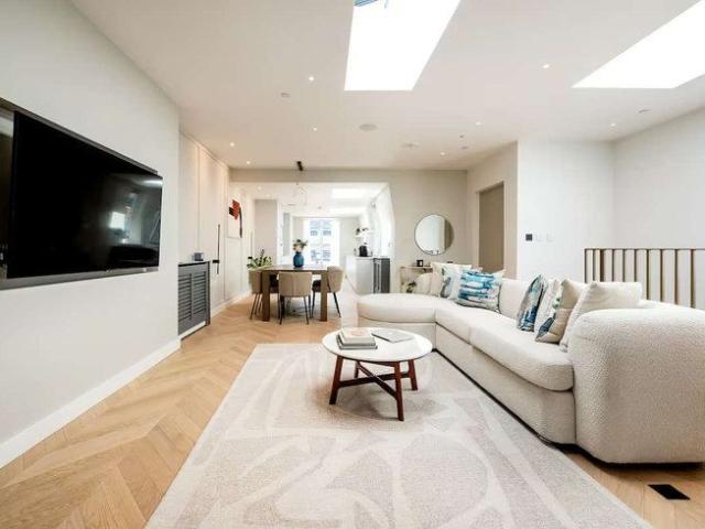 Apartment for rent in East Marylebone, Cat Hill