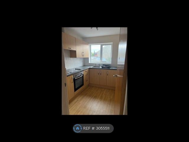 Apartment for rent in Titchfield, Ashfield