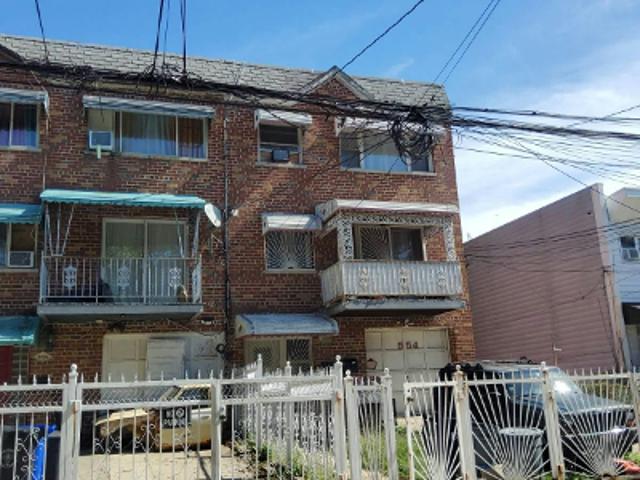 House for sale in Clason Point, New York