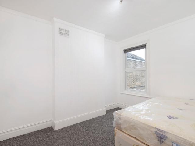 Room for rent in London Borough of Brent, Greater London