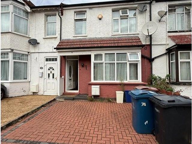 House for rent in London Borough of Harrow, Greater London