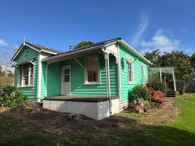 House for rent in Awhitu
