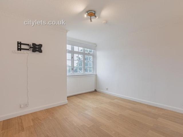 Flat for rent in City Centre, Ballindoch