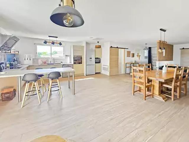 Maison vente à Agen, Bon-encontre