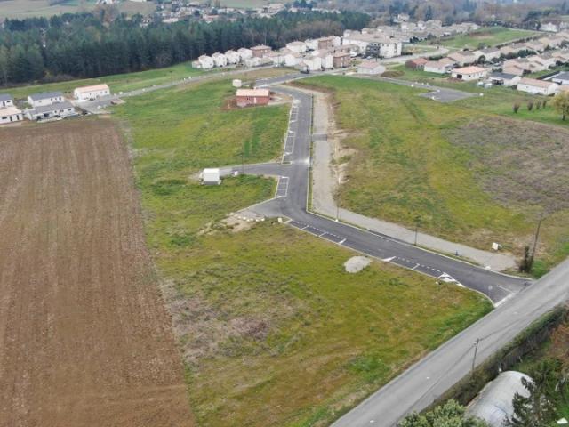 Terrain vente à Agen, Bon-encontre