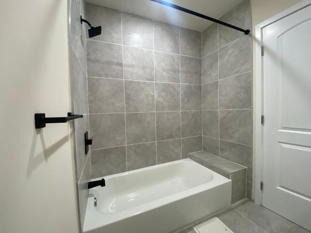 Apartment for rent in Canoga Park, California