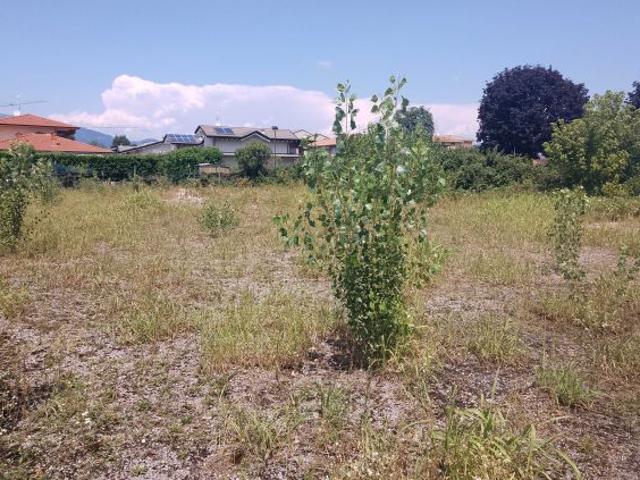 Terreno in vendita a Bonate Sotto, Lombardia