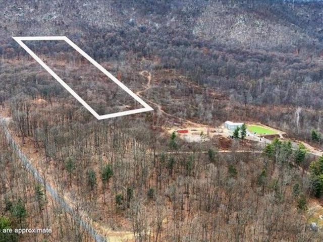 Land for sale in Berkeley Springs, West Virginia