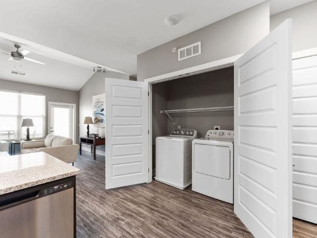 Apartment for rent in Shawnee Mission