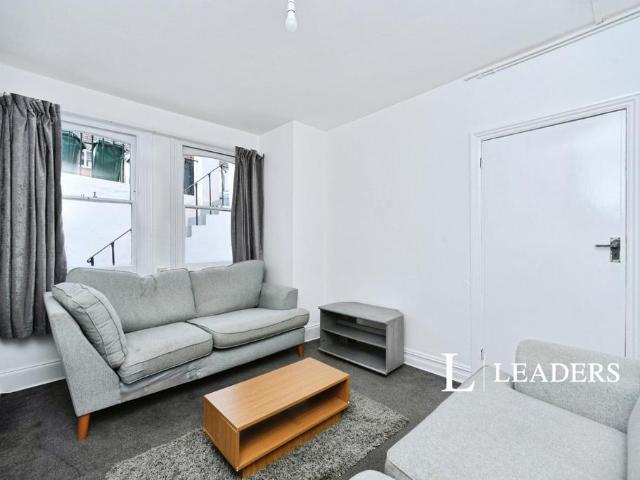 House for rent in Queen's Park, Brighton & Hove