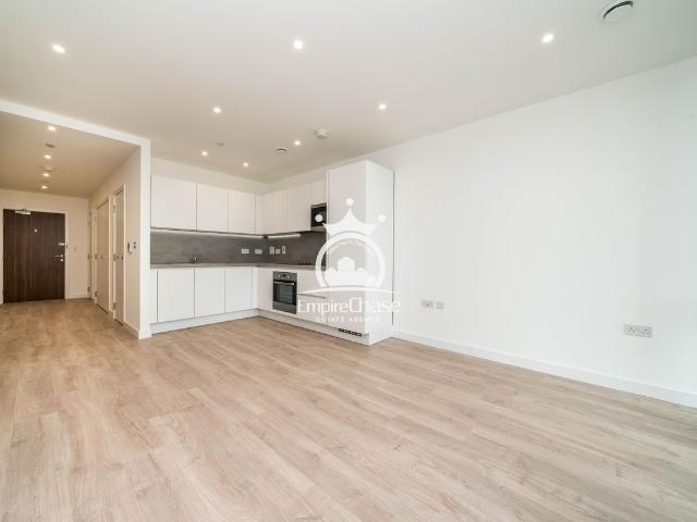 Apartment for rent in Greenhill, Greater London