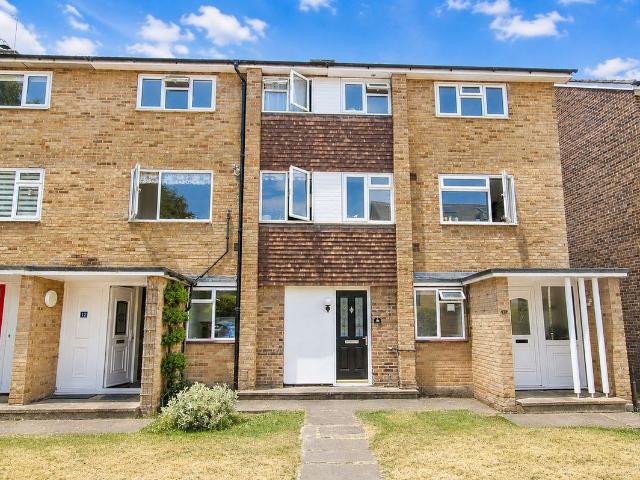 House for rent in Beddington, Greater London