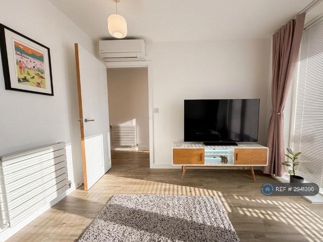 Apartment for rent in London Borough of Lewisham, New Cross