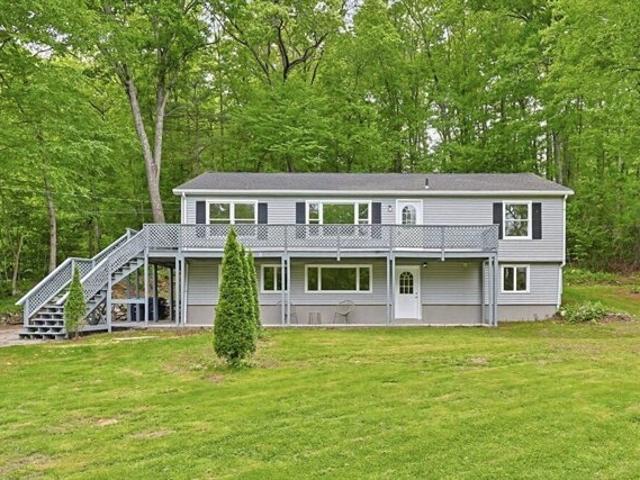 House for sale in Charlton, Massachusetts