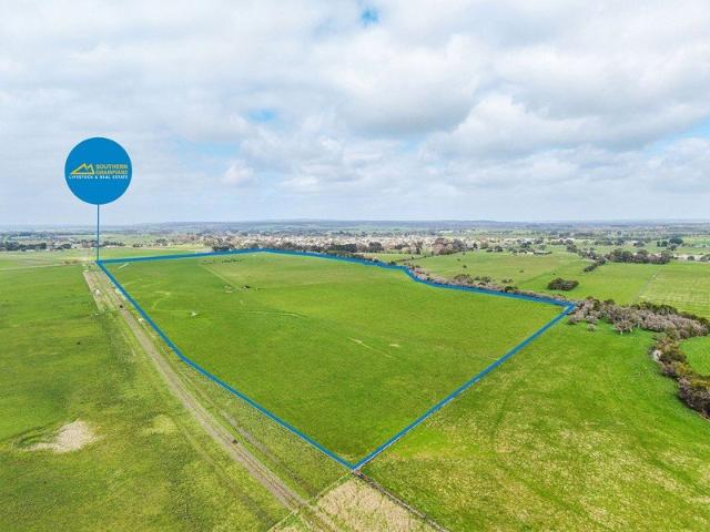 Cottage for sale in Heywood, Shire of Glenelg