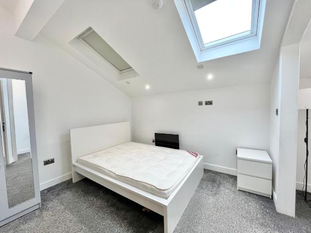 Room for rent in Jewellery Quarter, West Midlands