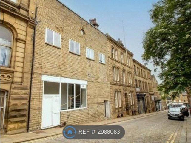 Apartment for rent in Eightlands, Dewsbury