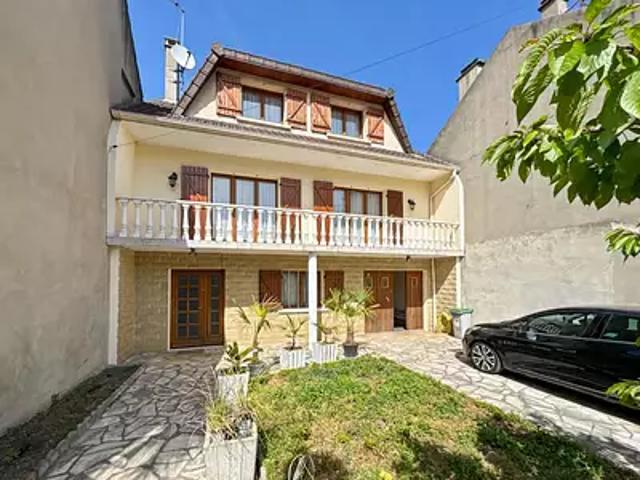 Maison vente à Le Saule Blanc, Bondy