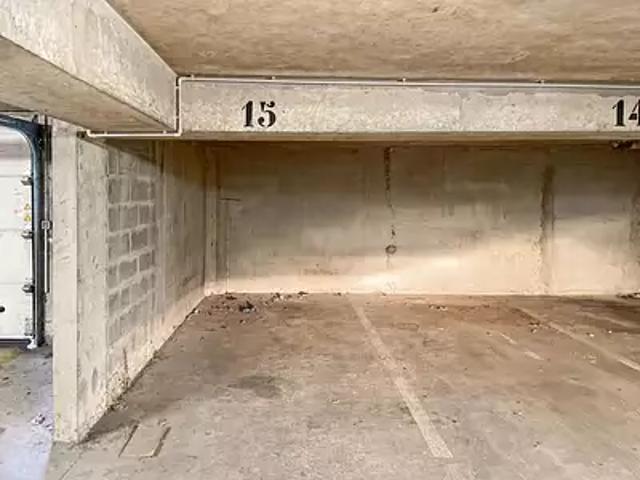 Garage vente à Bobigny, Bondy